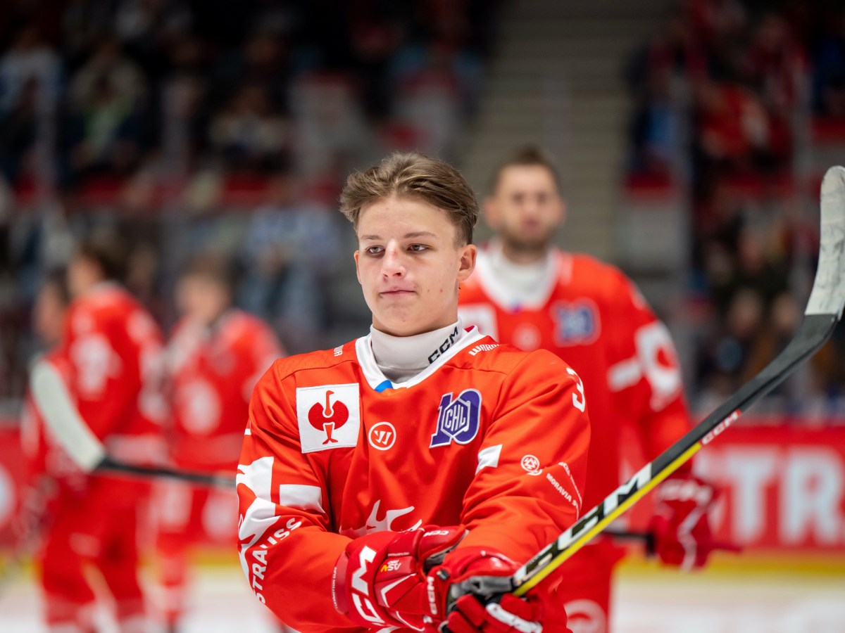 Adam Novtony s’engage avec les Peterborough&nbsp;Petes