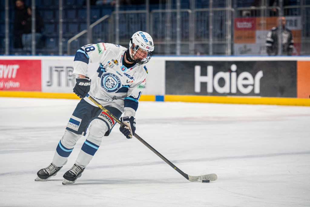 Adam Nemec scouting report